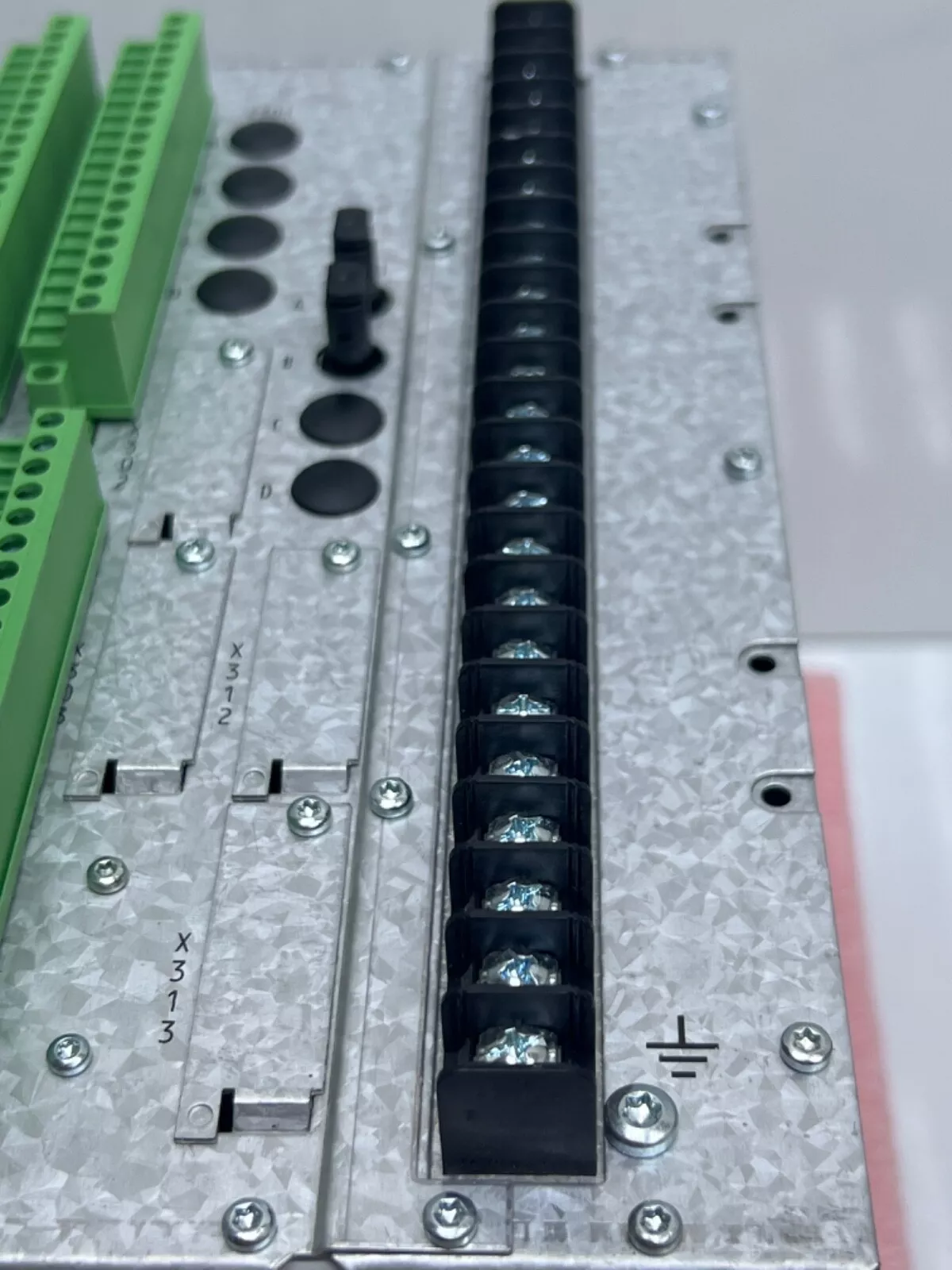 REC670 1MRK002814-AB ABB 全新原装 PLC自动化模块 现货图6