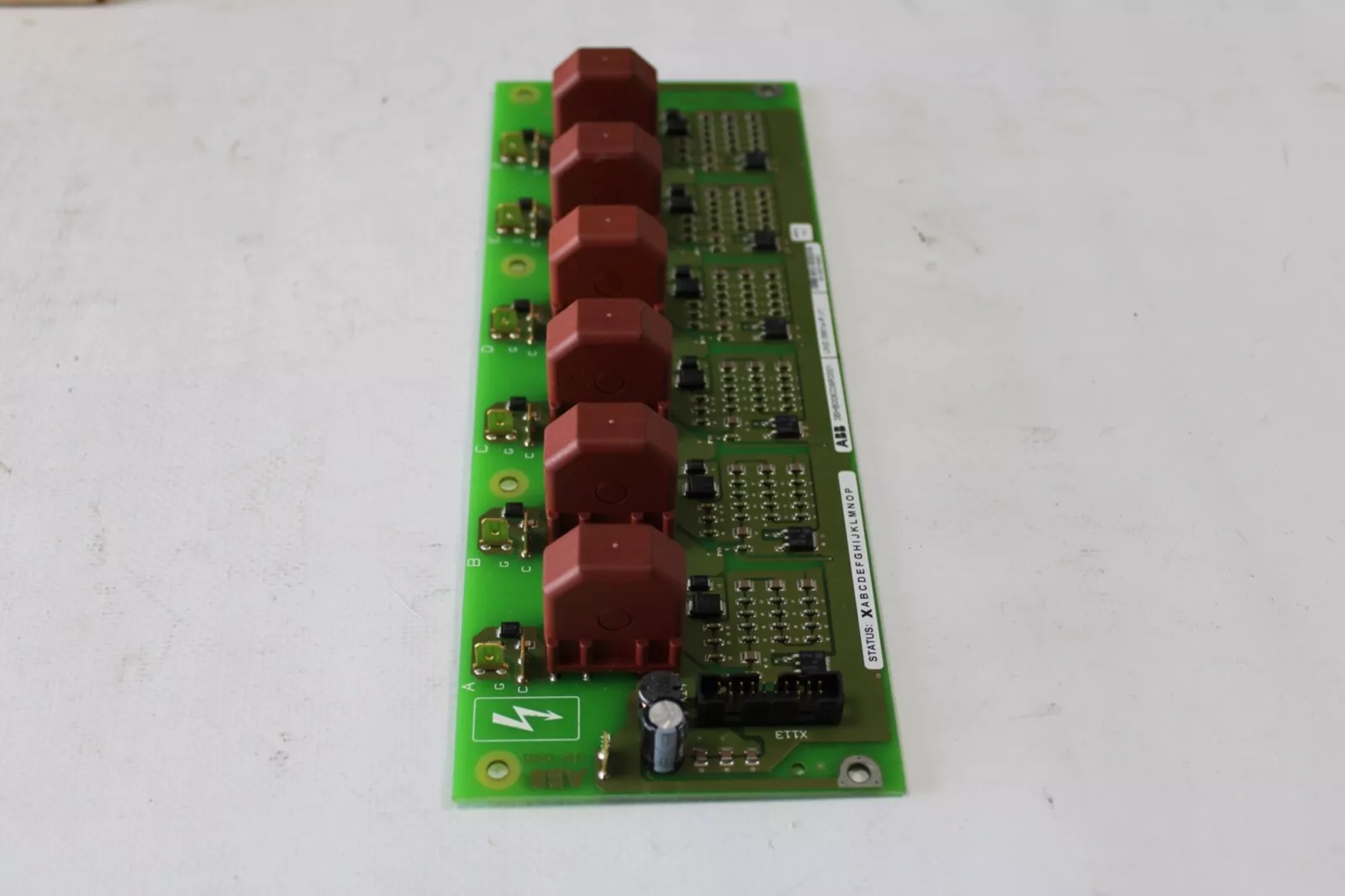 UNS0881a-P 3BHB006338R0002 ABB 全新现货 PLC自动化控制面板模块图5