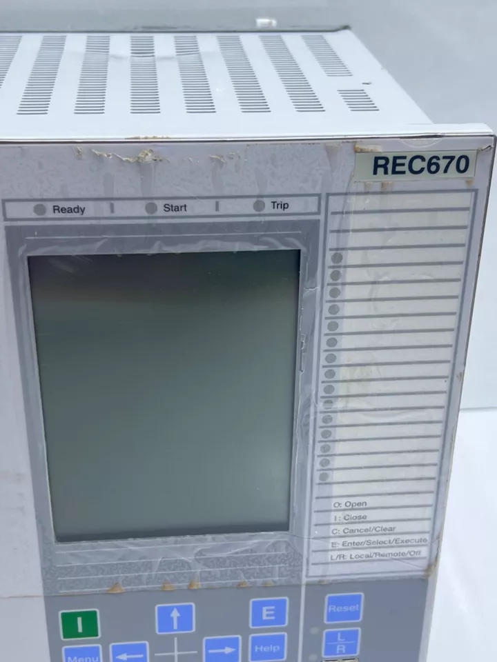 REG670 1MRK002826-AA ABB 高性能可编程逻辑控制器（PLC）图1
