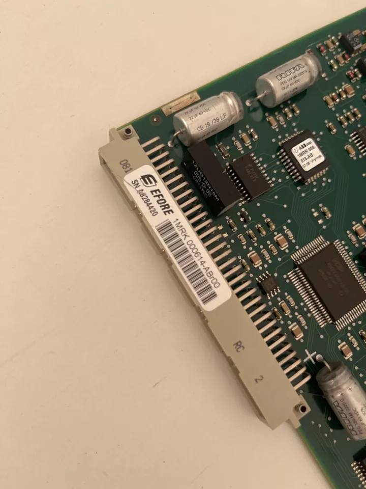 ABB 1MRK001608-CBr00 高性能电力保护继电器  货源充足 原厂现货 全新质保 顺丰包邮图1