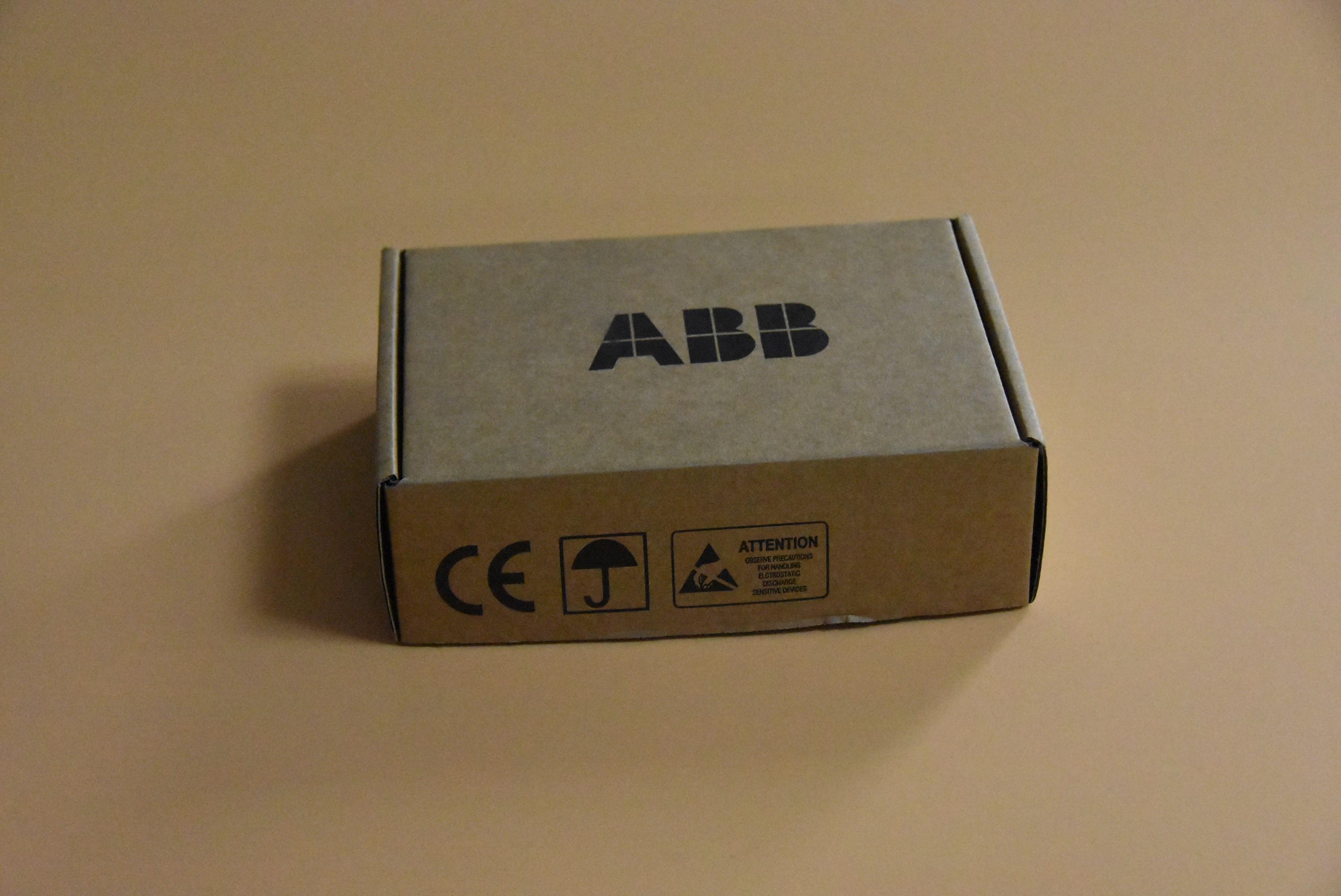 RMBA-01-KIT   变频器 ABB 全新原装进口 质保一年 图1