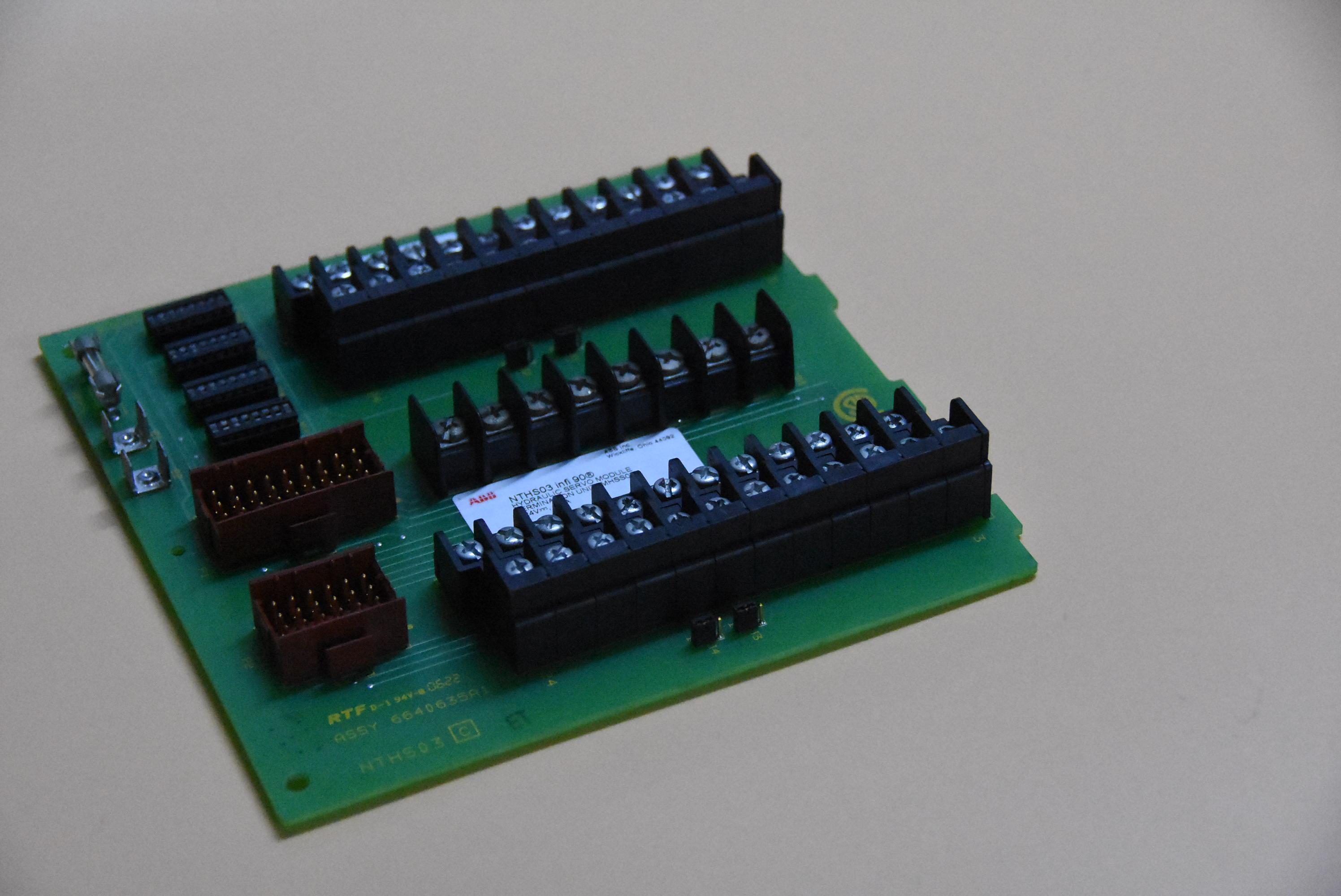 NTHS03-C  控制器模块 ABB 全新原装进口 质保一年 