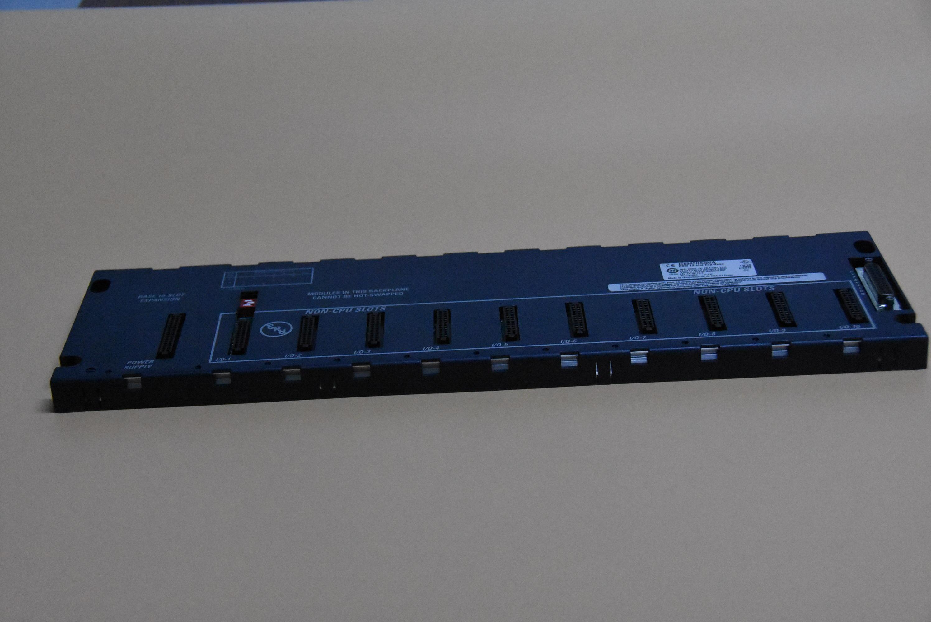 IC694CHS392A GE  全新原装进口 质保一年 顺丰包邮  图2