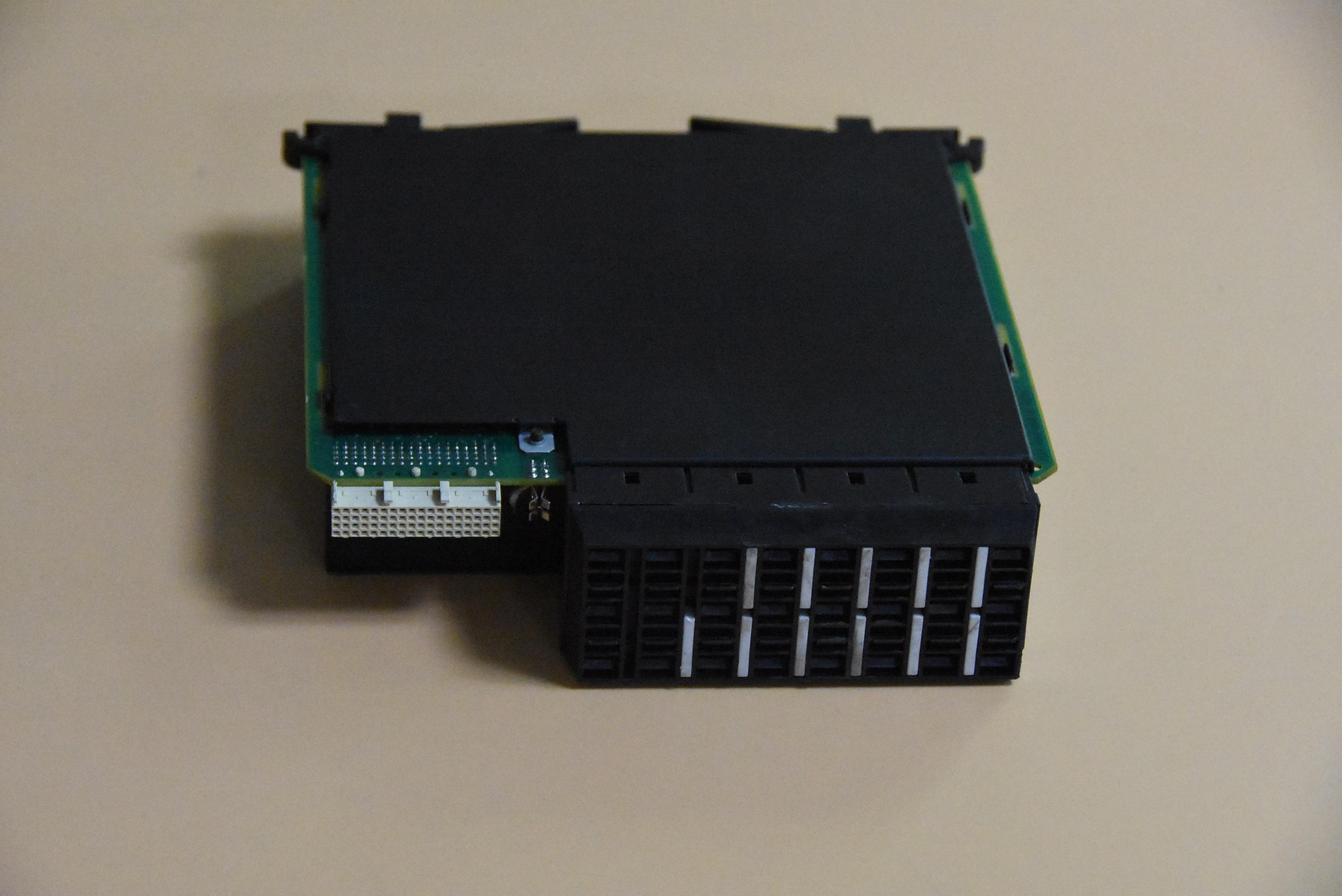 UR6AV 触点输入组隔离端子板 GE  全新原装进口 质保一年 顺丰包邮 