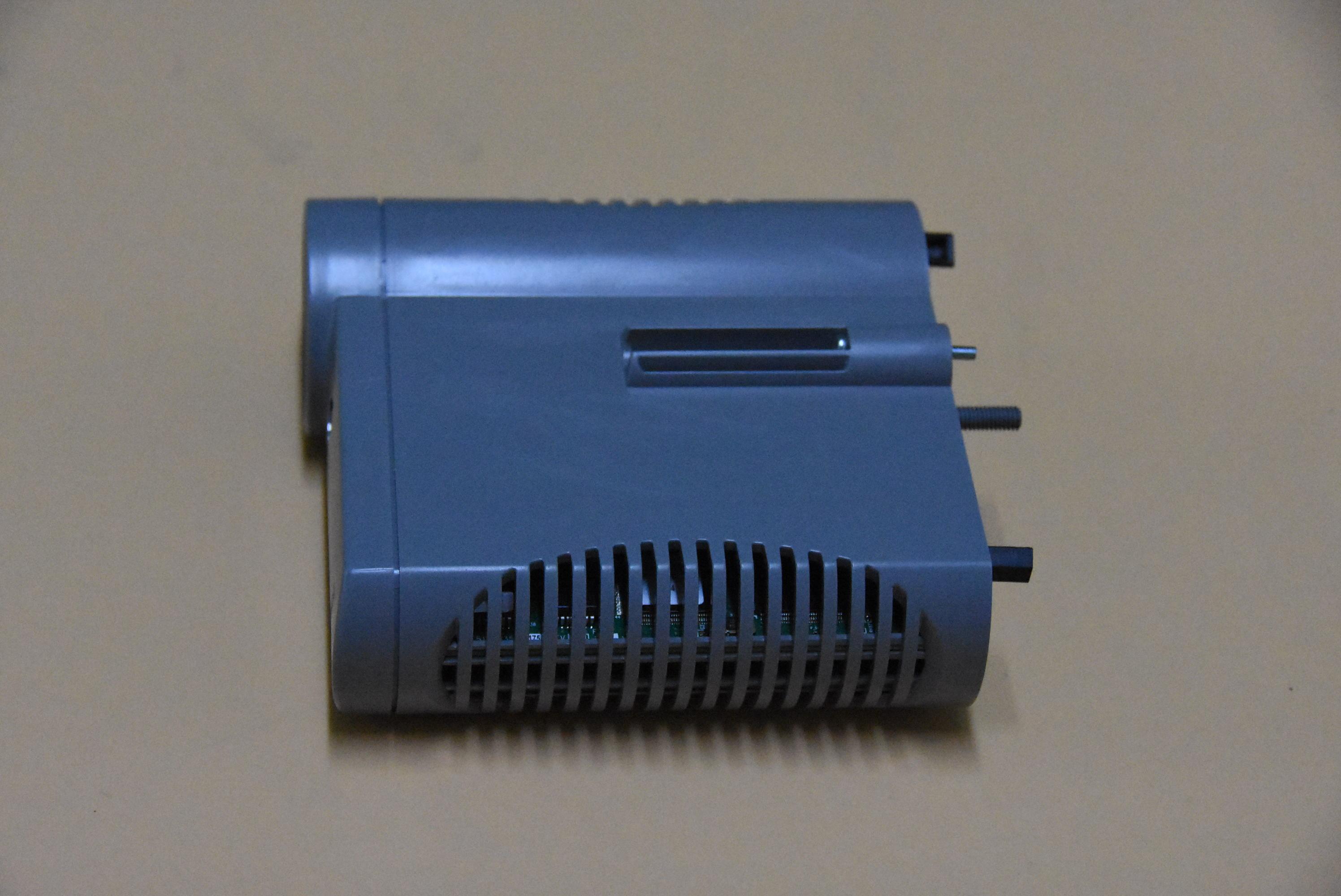 CC-PAIH01 HONEYWELL 模拟输入模块 全新原装进口 质保一年 顺丰包邮 图1