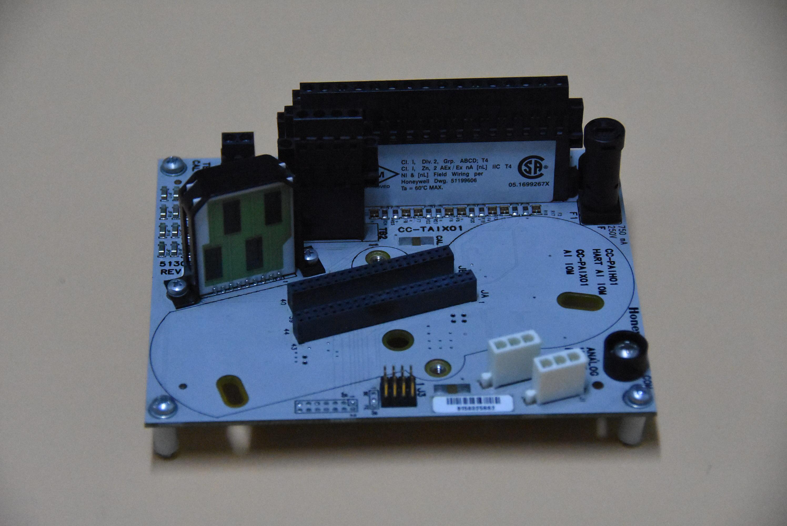 CC-TAIX01(51308363-175)  DCS模块卡件备件 HONEYWELL 全新原装进口 质保一年 顺丰包邮 