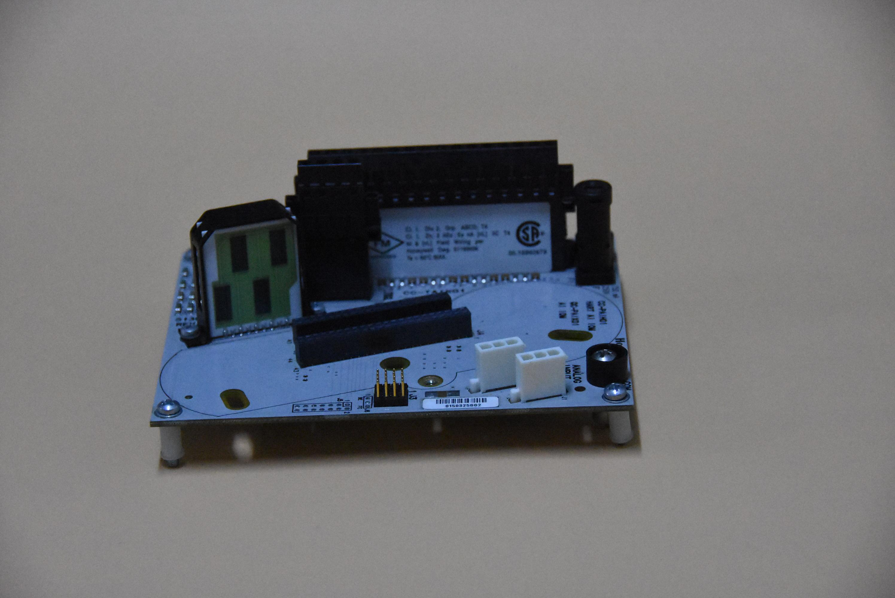 CC-TAIX01(51308363-175)  DCS模块卡件备件 HONEYWELL 全新原装进口 质保一年 顺丰包邮 图2