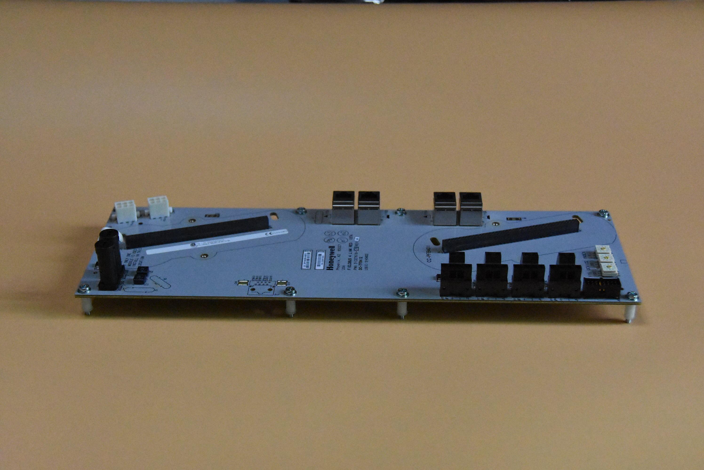 DC-TFB412 输入输出模块 HONEYWELL 全新原装进口 质保一年 顺丰包邮 