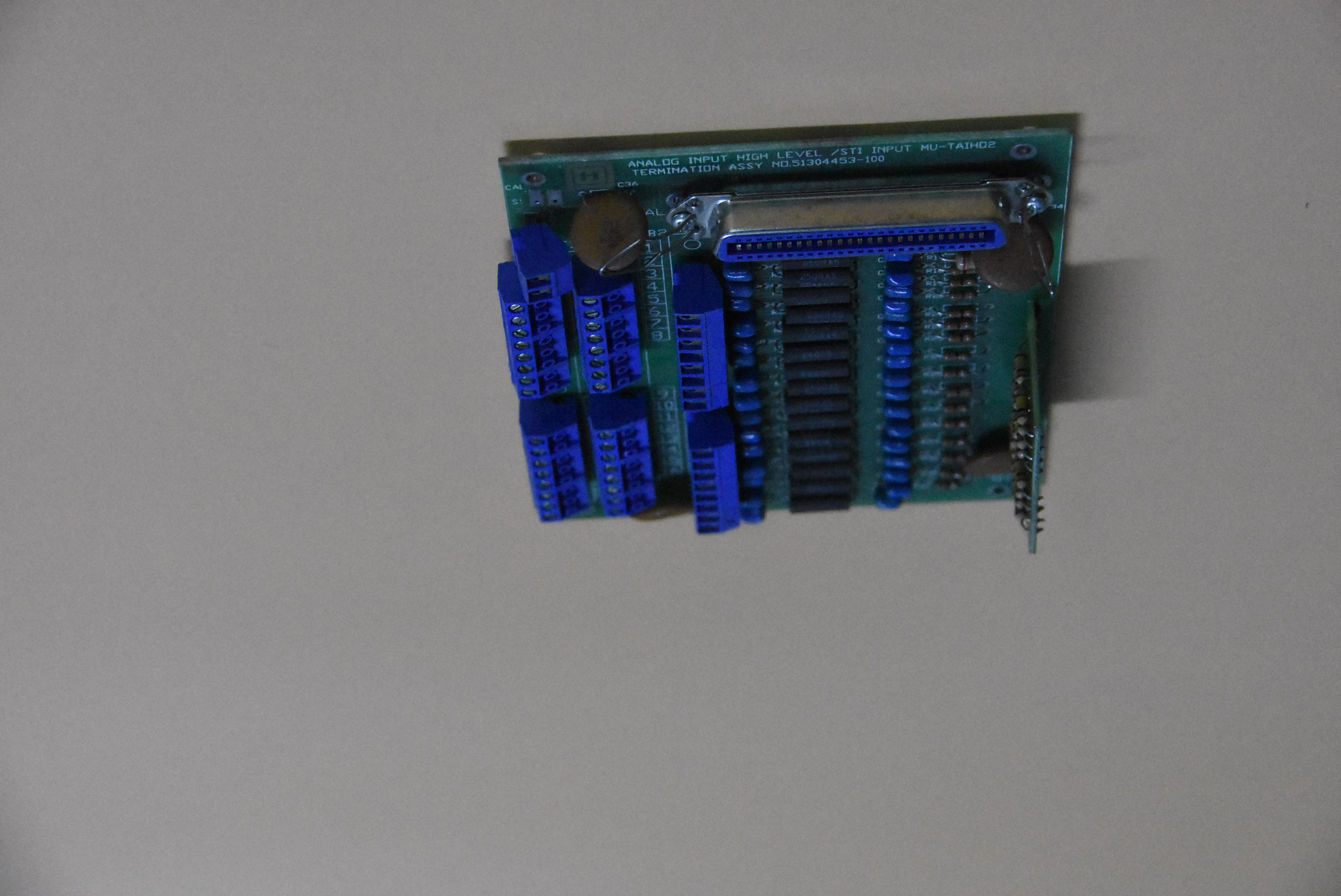 MU-TAIH02 51304453-100 故障安全控制器 HONEYWELL  全新原装进口 质保一年 顺丰包邮 图3