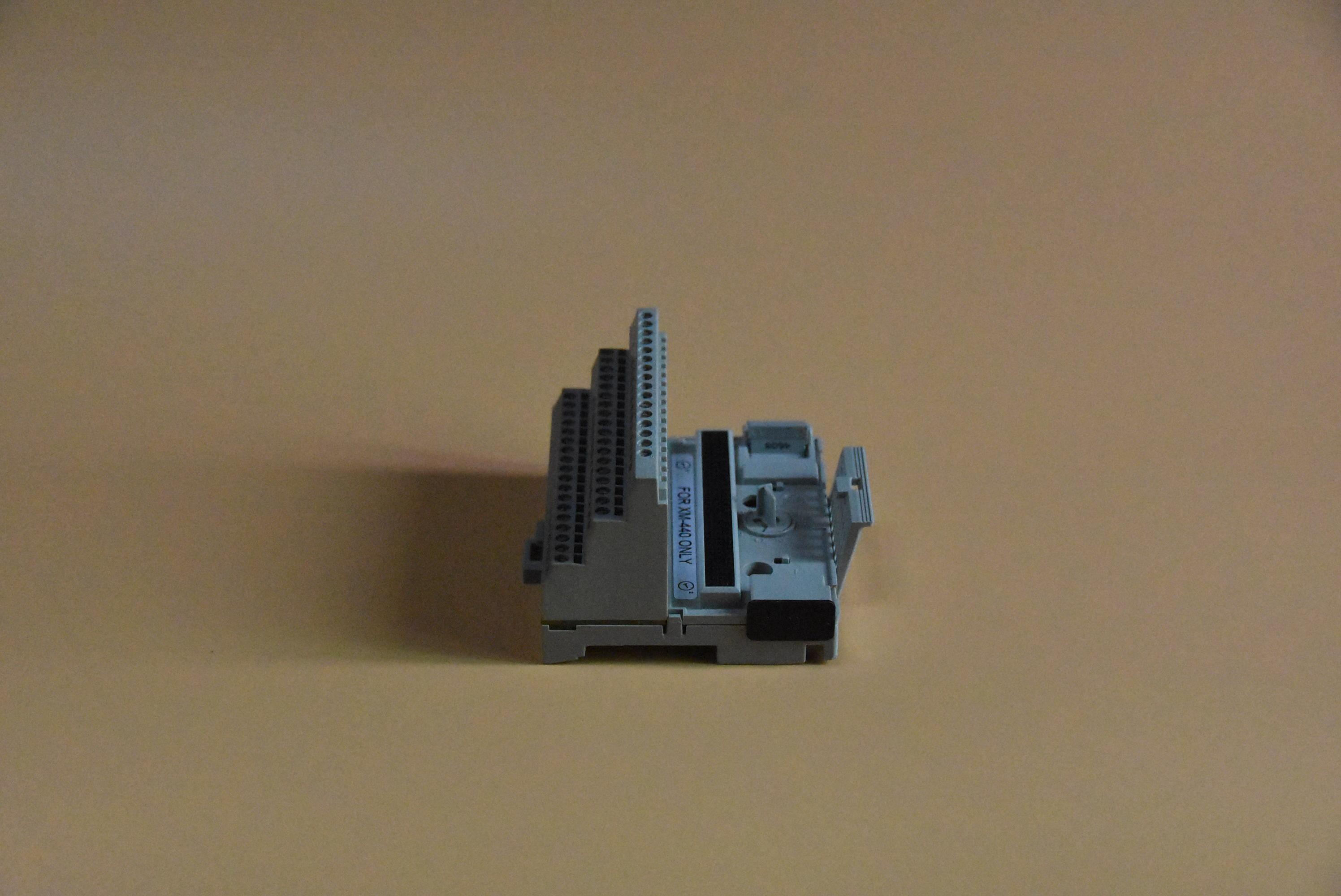 1440-TB-C 主继电器终端 AB 全新原装进口 质保一年 顺丰包邮 