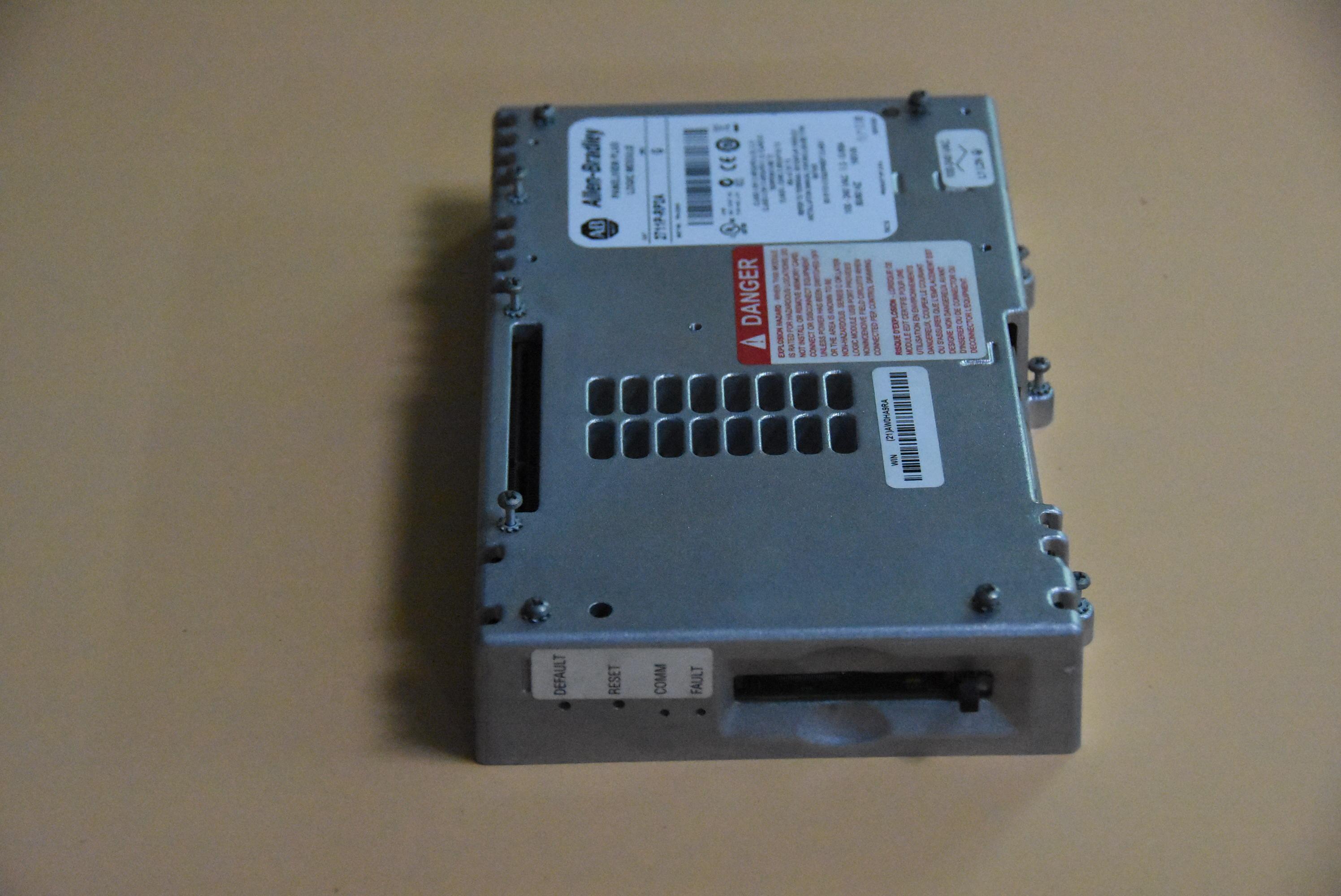 2711P-RP2A 触摸屏逻辑模块 AB  全新原装进口 质保一年 顺丰包邮 图3