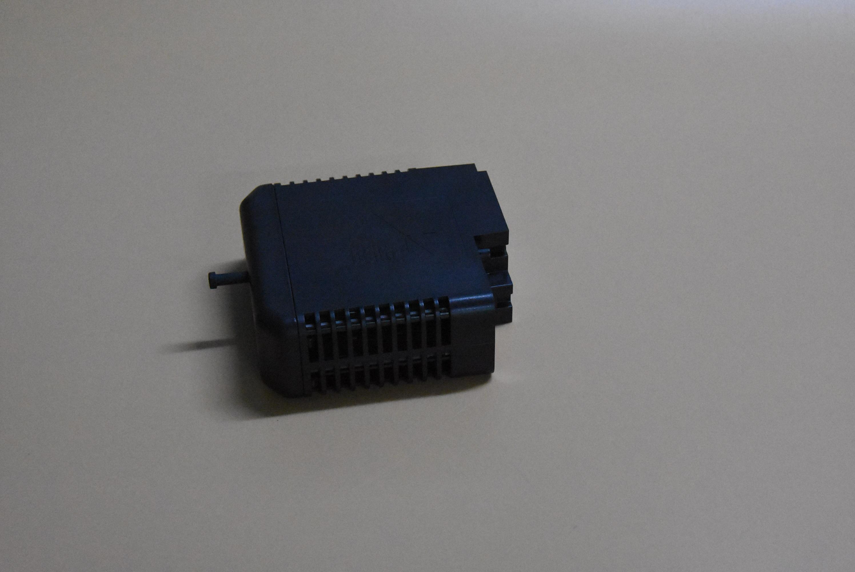 KJ3001X1-BB1 12P0550X122 自动化控制模块 EMERSON  全新原装进口 质保一年 顺丰包邮 图1