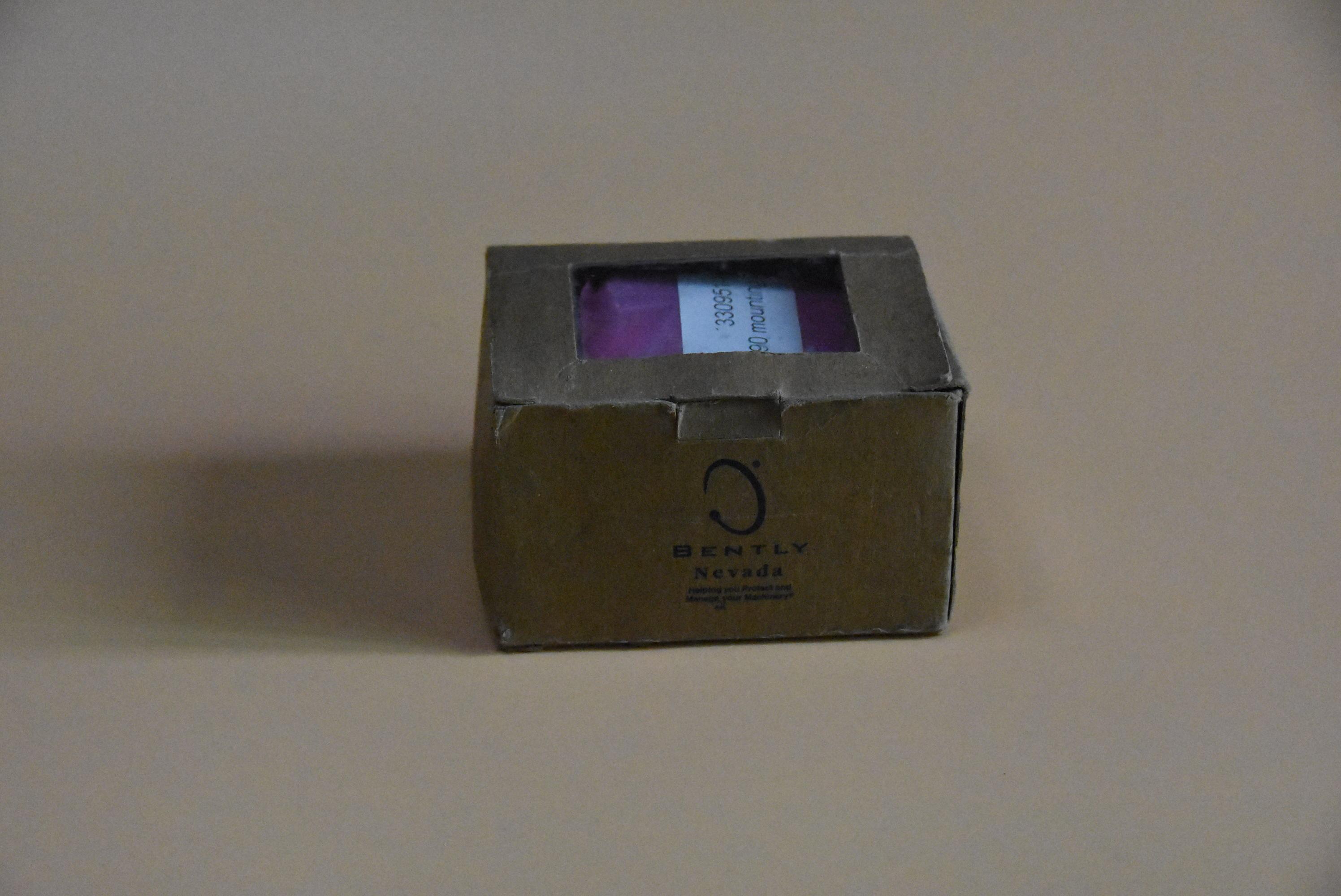 990-05-70-01-01  BENTLY NEVADA 本特利·内华达 振动变送器 全新原装进口 质保一年 顺丰包邮 图1